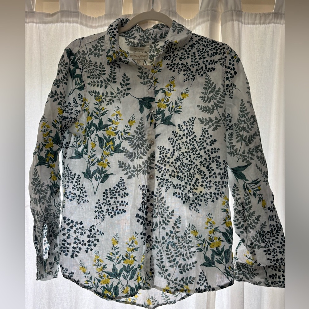 Greenery Button-up Long-sleeve women’s shirt